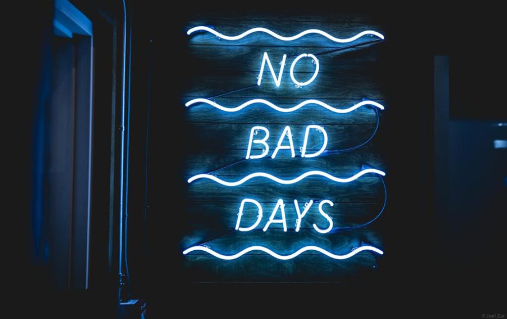 Statement Wall Decor for Every Style Statement Wall Decor for Every Style